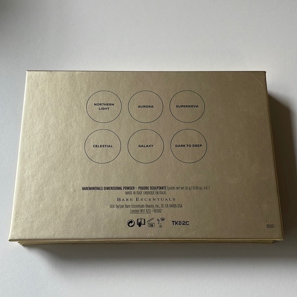 bareMinerals You Had Me At A Glow Dimensional Powder Palette - Picture 5 of 5